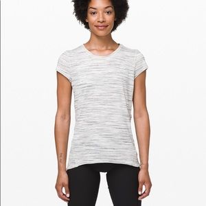 Lululemon top